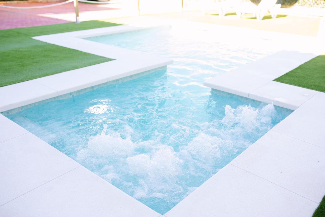 בית הארחה Casa Luxury "El Olivo De Cordoba" Con Jacuzzi Y Parking Privado מראה חיצוני תמונה